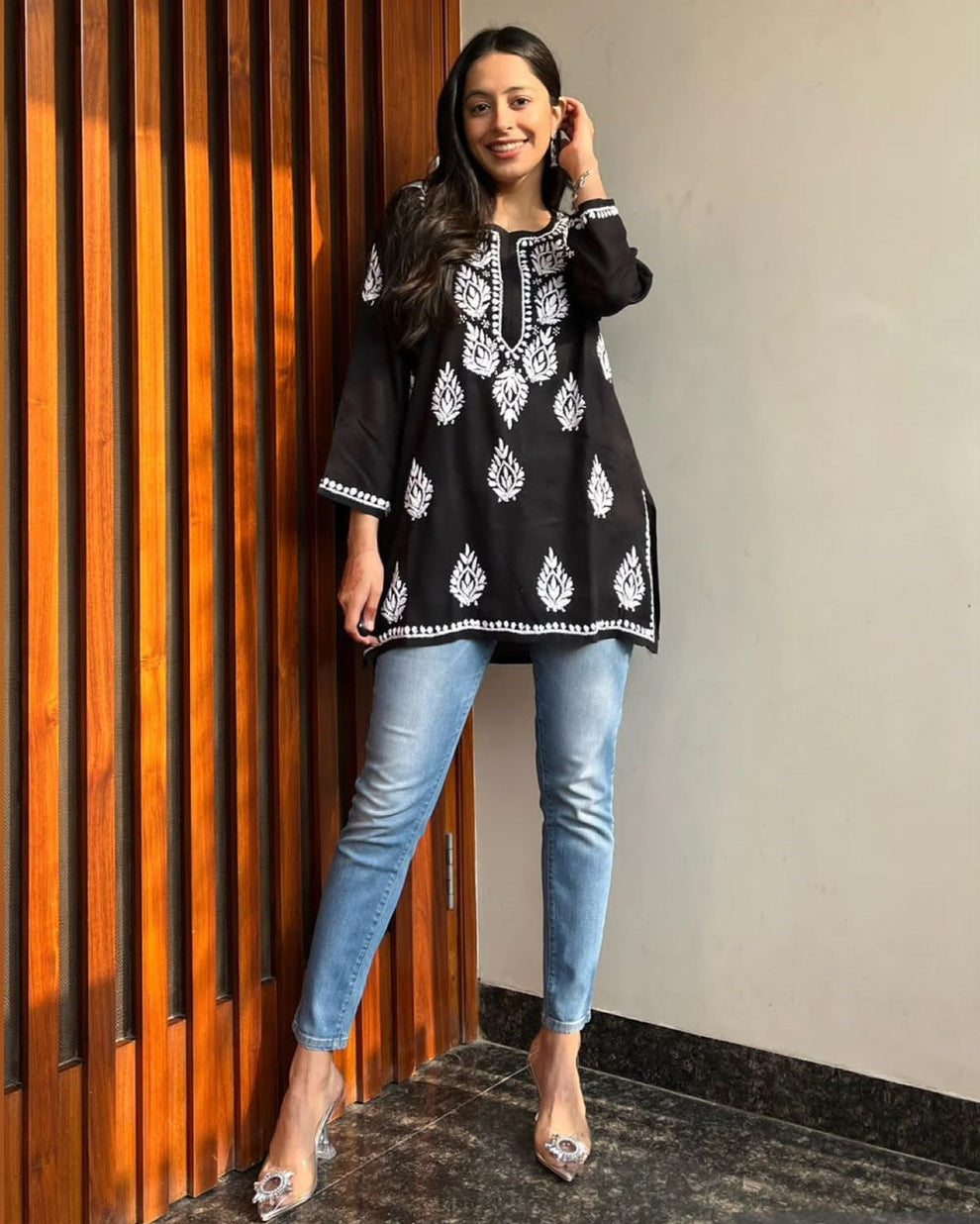 Chikankari Short Kurta