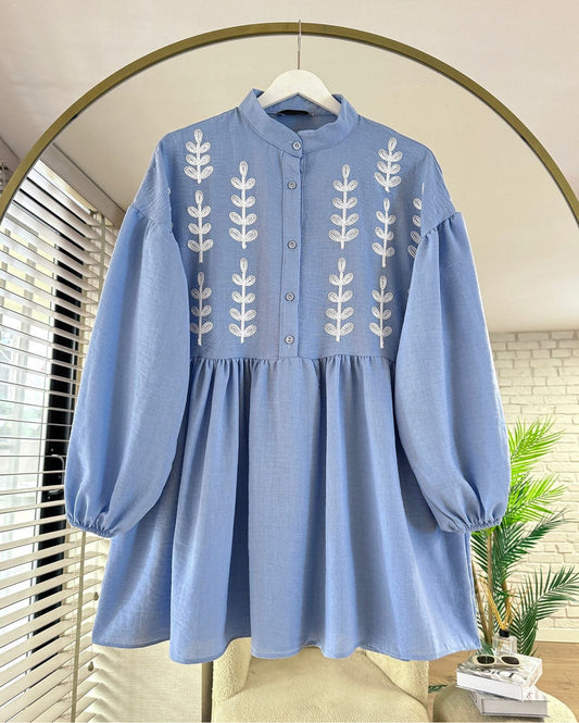 Leaf Embrodered Long Top